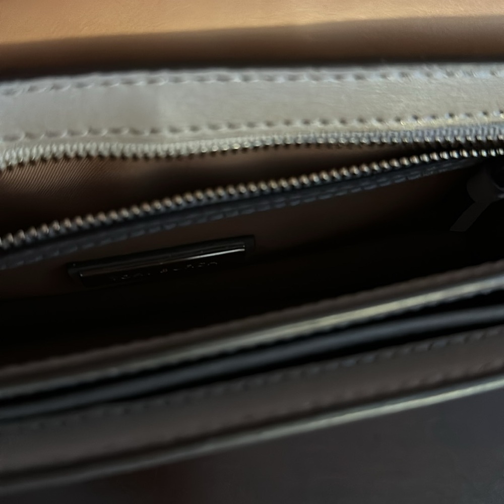 Tory Burch leather shoulder bag - Picture 7 of 9